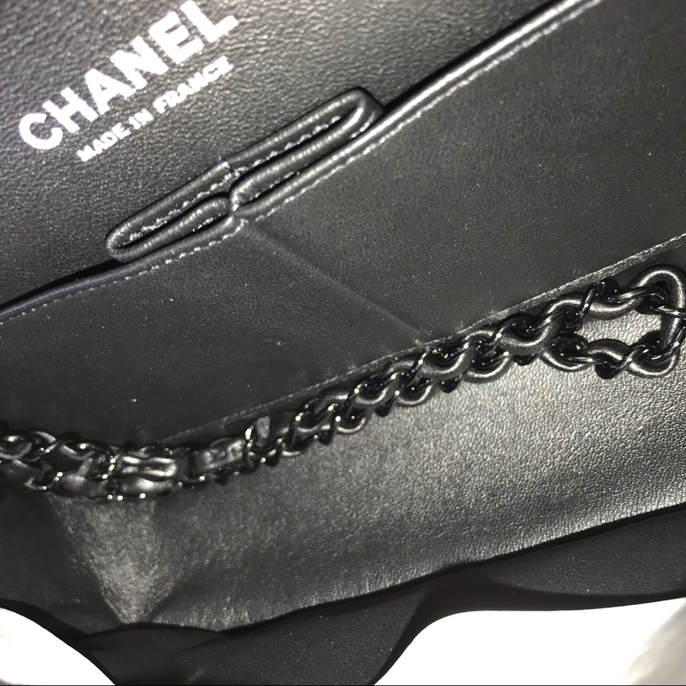 SOLD Chanel medium double flap chevron SO BLACK - Picture 8 of 8